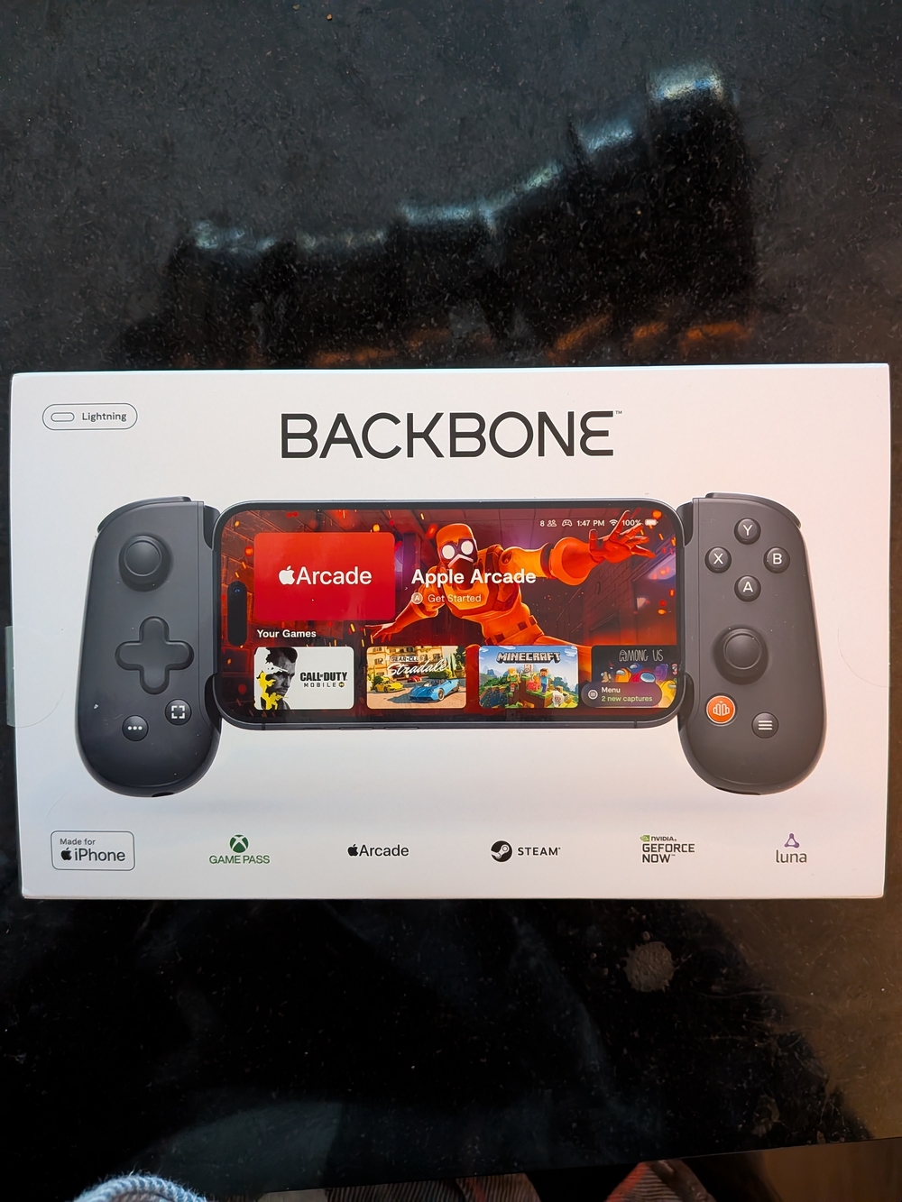 Lightning Mobile Gaming Controller for iPhone - Black